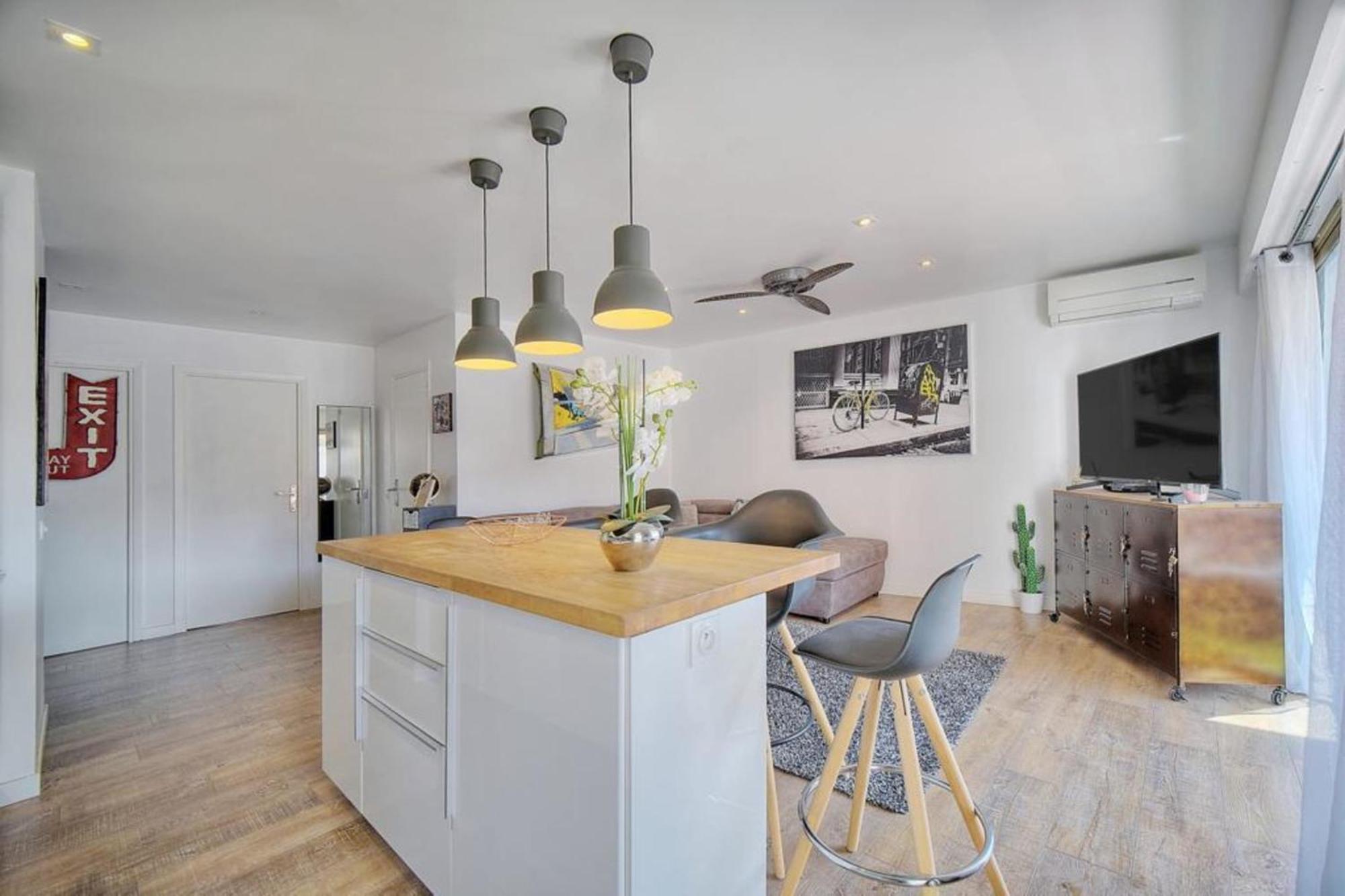 Ferienhaus Le Verdi - 1 Bedroom With Ac And Parking In Center Cannes