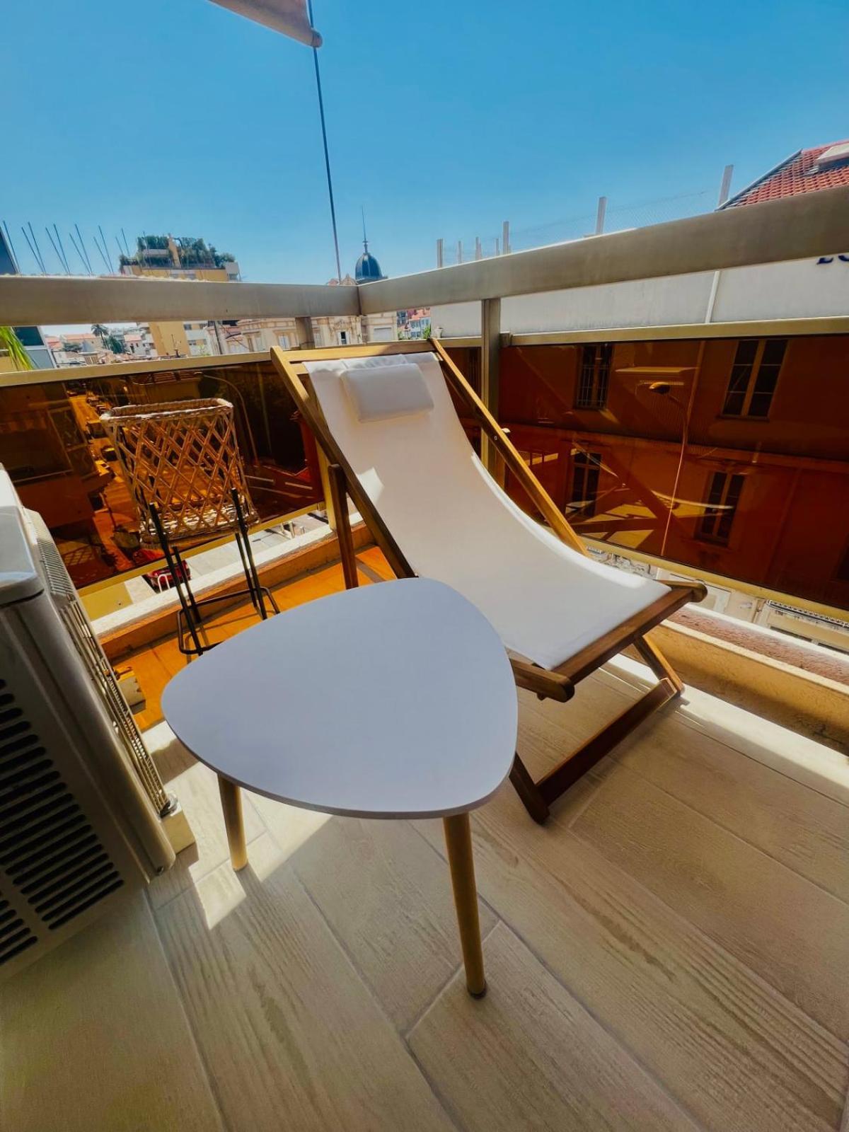 Ferienhaus Le Verdi - 1 Bedroom With Ac And Parking In Center Cannes